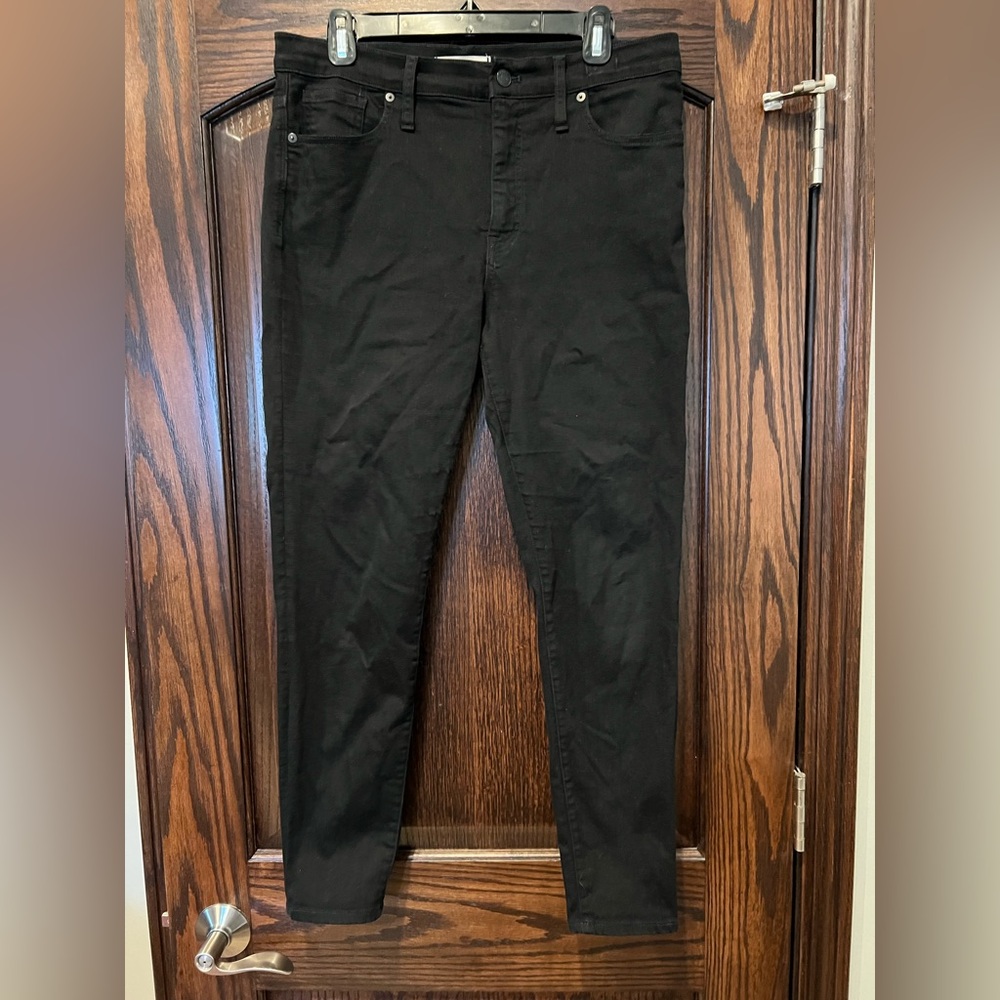 Madewell 9" high rise skinny jeans, size 32”